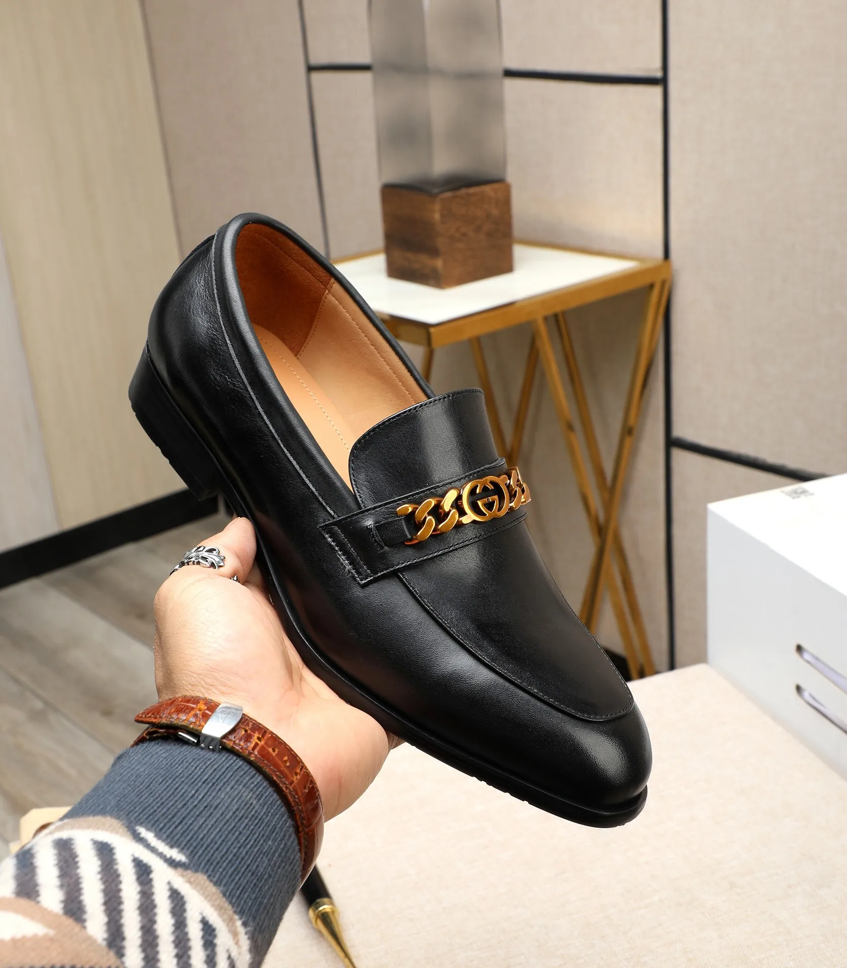 Men's shoes 💰500 📛📛 Original version (water-dyed cow lining) GUCCI official website formal shoes 🌀 Italian 🇮🇹 imported cowhide ➕ top imported water-dyed cowhide lining 💋 fine handmade original bottom, the real thing looks better when photographed in person Standard size 38-44 (45 46 customized)